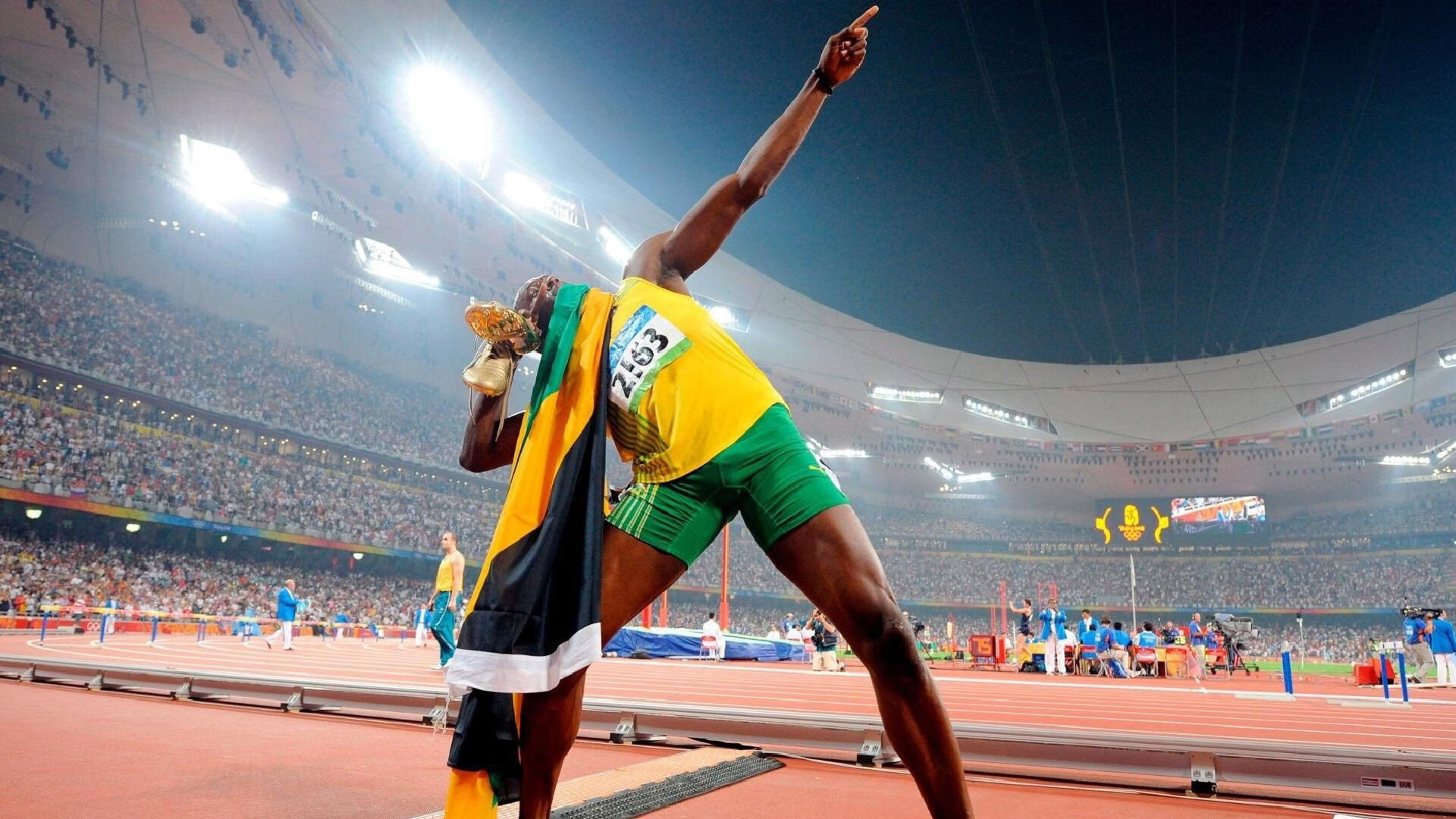 中国熊猫体育-法老之矛刺穿红牛防线，特奥的埃及式制霸与莱比锡的战术迷思