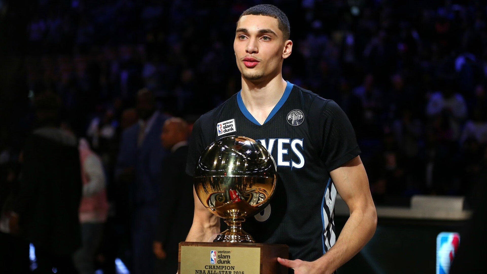 森林狼对阵广东队，戈贝尔让比赛提前失去悬念