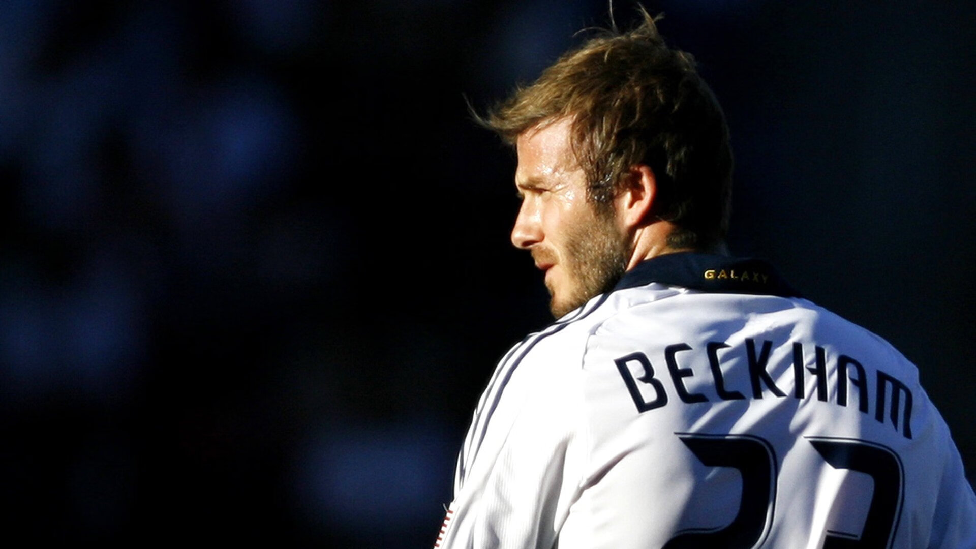 波斯铁骑与迦太基雄鹰，欧冠烽火外的另一场关键突围战