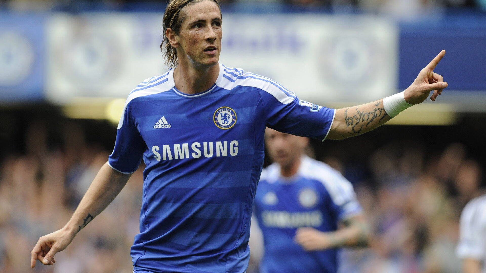 绝杀与点燃，当绿茵场的逆转遇见羽毛球场的不灭火焰